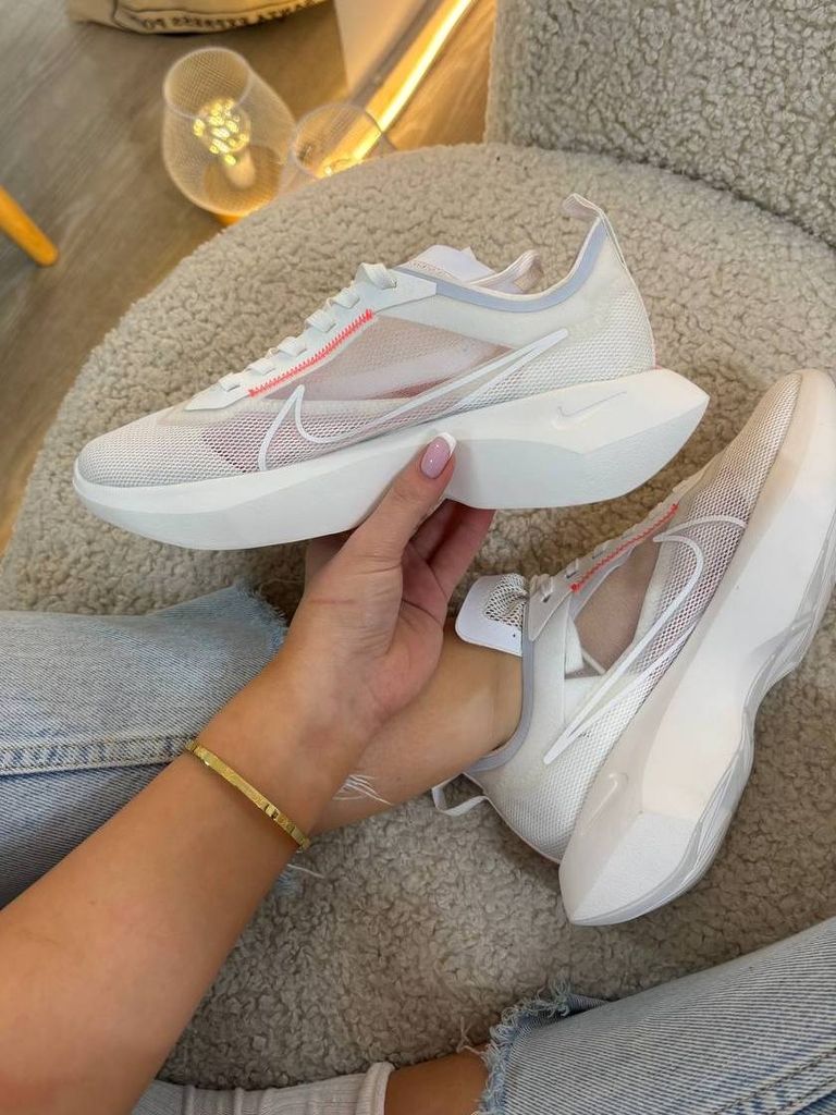 Кросівки білі літні з сітки Nike Vista White-Red