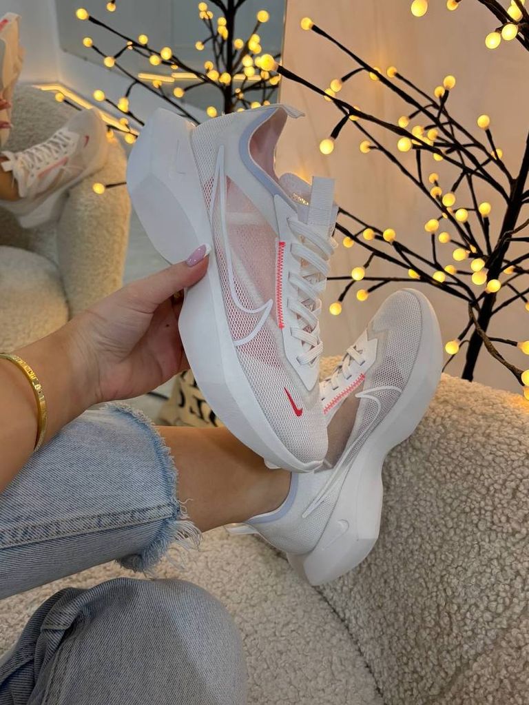 Кросівки білі літні з сітки Nike Vista White-Red