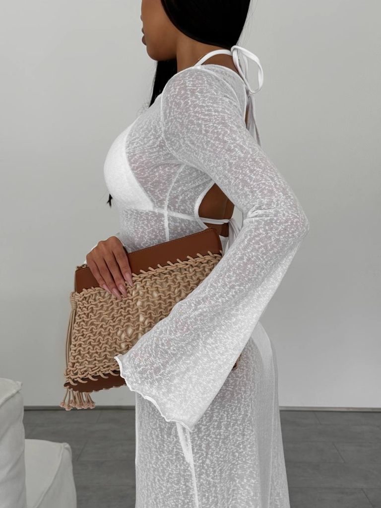 Пляжна сукня біла довга з довгими рукавами 