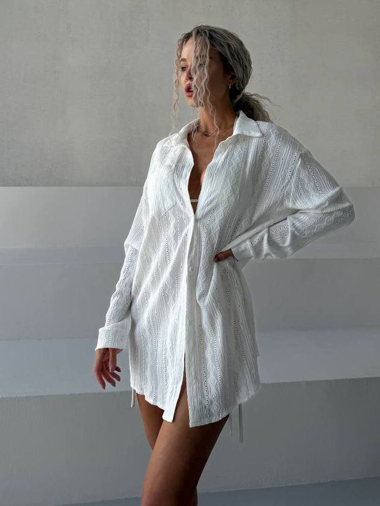 Пляжна сорочка біла подовжена