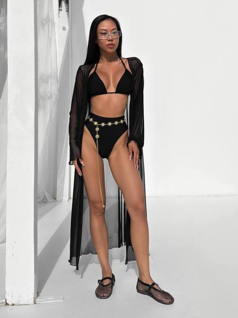 Пляжна чорна накидка сітка з довгими рукавами