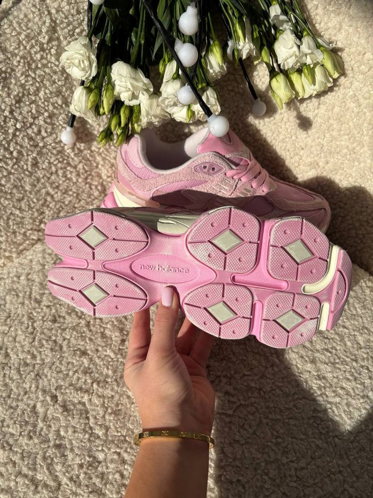Кросівки рожеві New Balance 9060 Full Pink