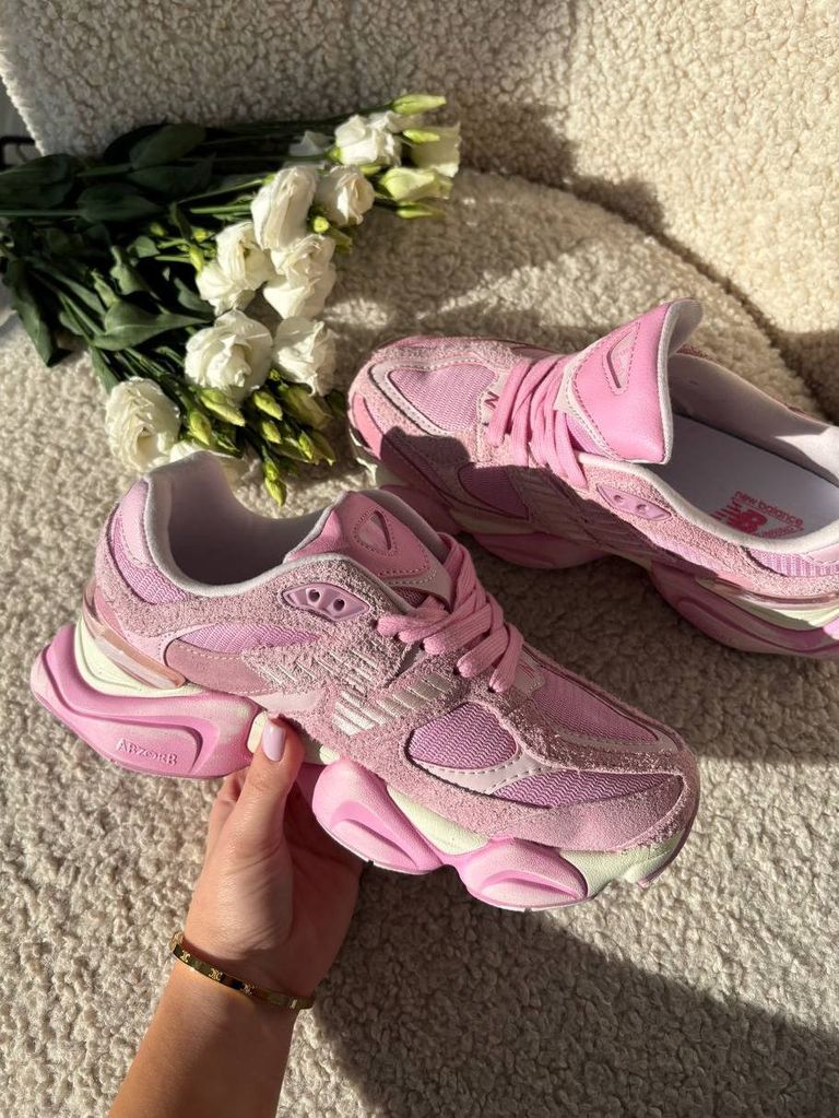 Кросівки рожеві New Balance 9060 Full Pink