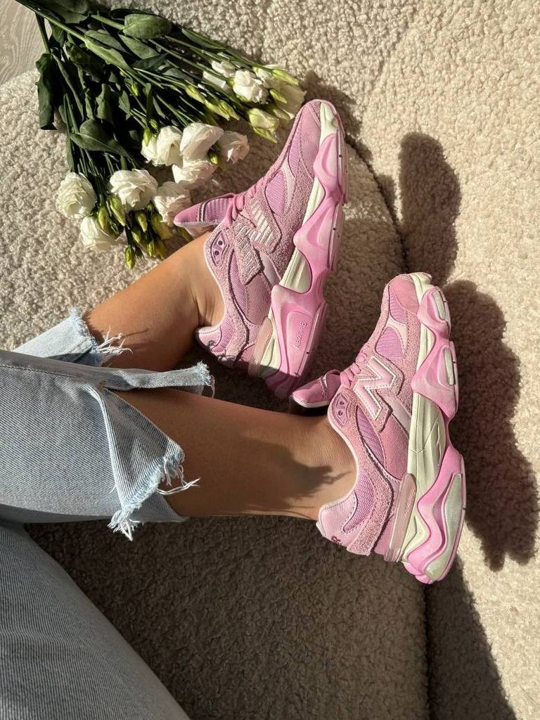 Кросівки рожеві New Balance 9060 Full Pink