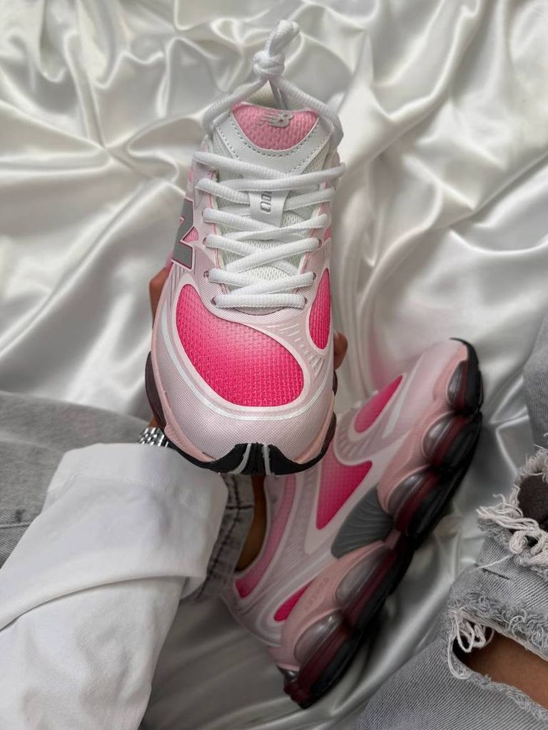 Кросівки рожеві New Balance 2000 Pink 