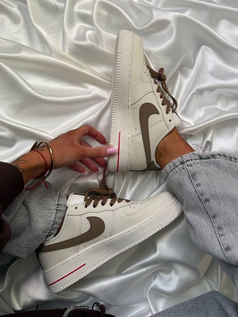 Кросівки бежеві Nike Air Force Mocco PREMIUM