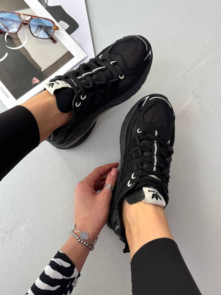Кросівки чорні Adidas Cushion Black