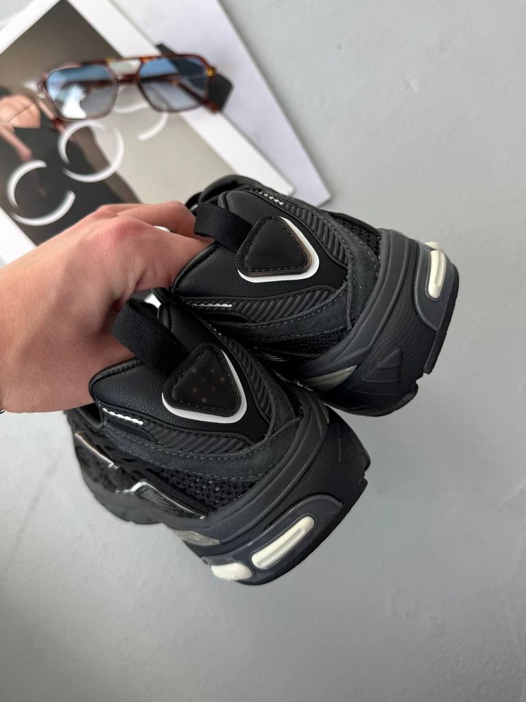 Кросівки чорні Adidas Cushion Black