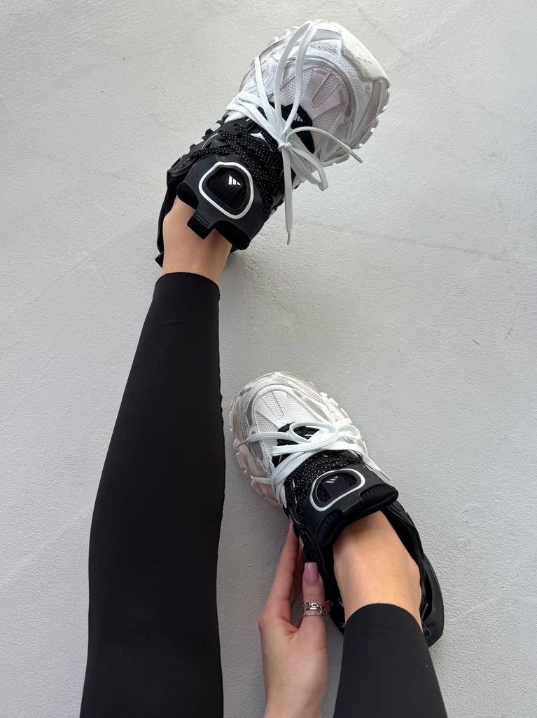 Кросівки Adidas Vento XLG Deluxe White Black