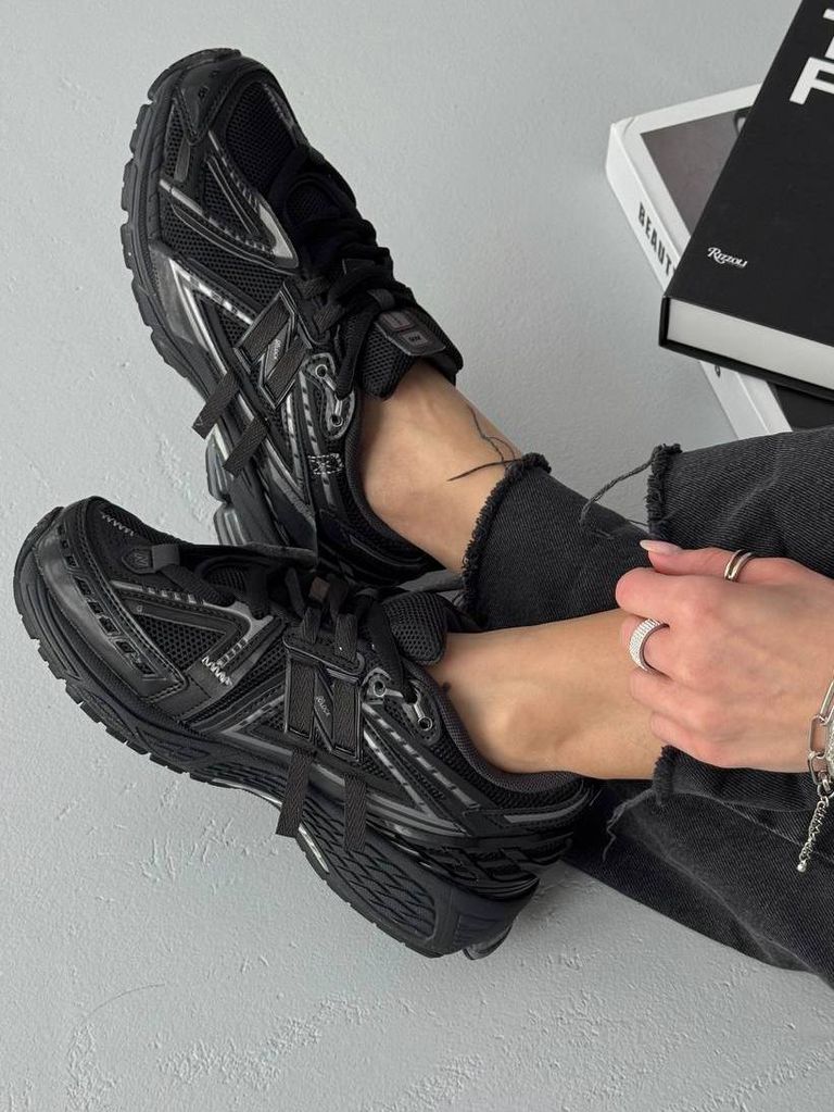 Кросівки чорні New Balance 1906A Black