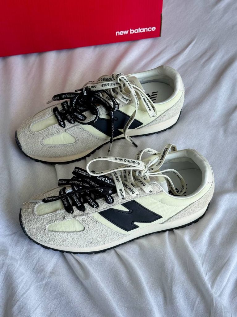 Кросівки бежеві New Balance 471 Beige Black