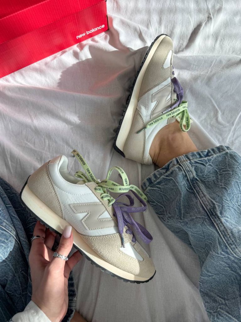 Кросівки біло-бежеві New Balance 471 White Beige