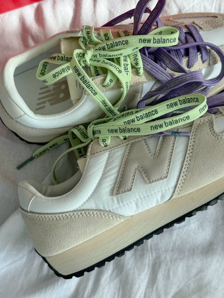 Кросівки біло-бежеві New Balance 471 White Beige