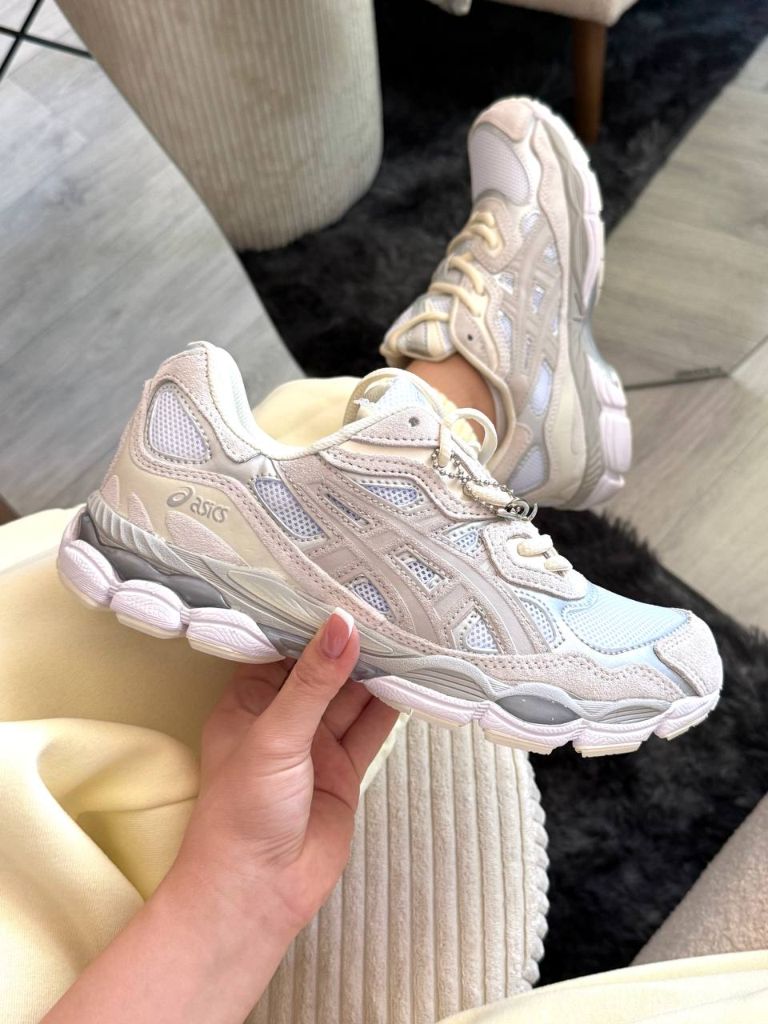 Кросівки бежеві Asics Gel Nyc Beige