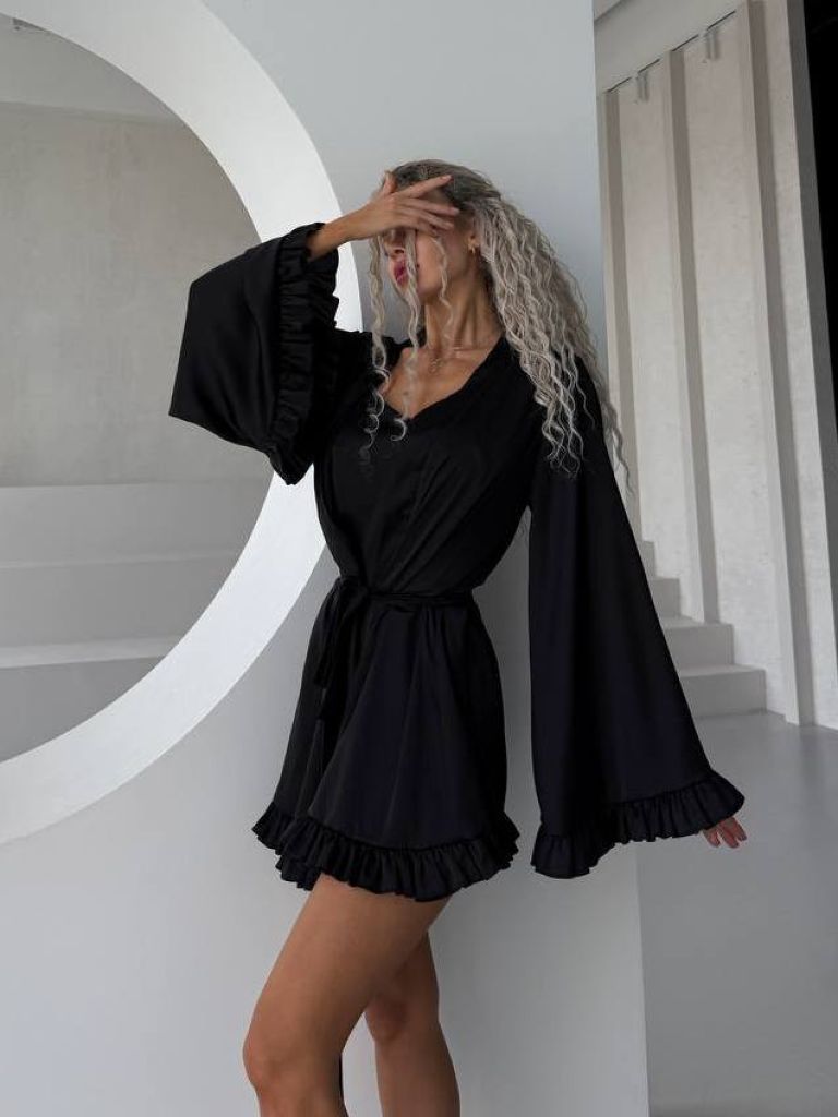 Чорний шовковий халат кімоно для пляжу та дому