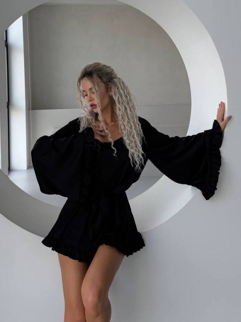 Чорний шовковий халат кімоно для пляжу та дому