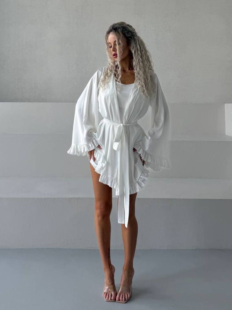 Молочний шовковий халат кімоно для пляжу та дому