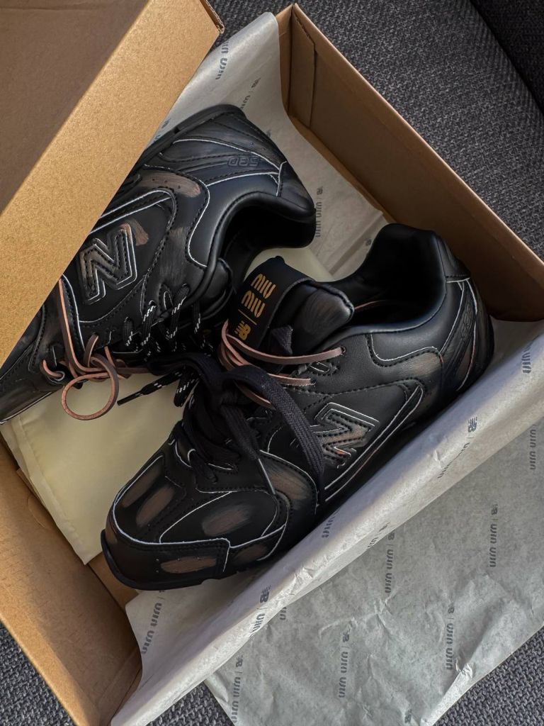 Кросівки New Balance Miu Miu Black Brown