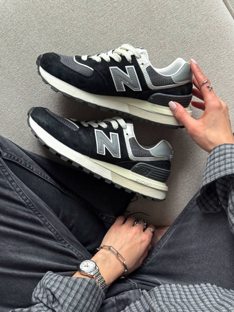 Кросівки чорно-сірі New Balance 574 Black