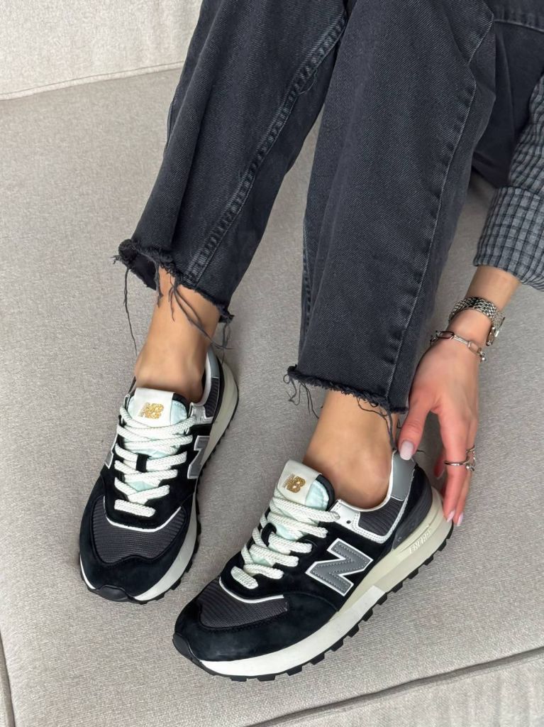 Кросівки чорно-сірі New Balance 574 Black