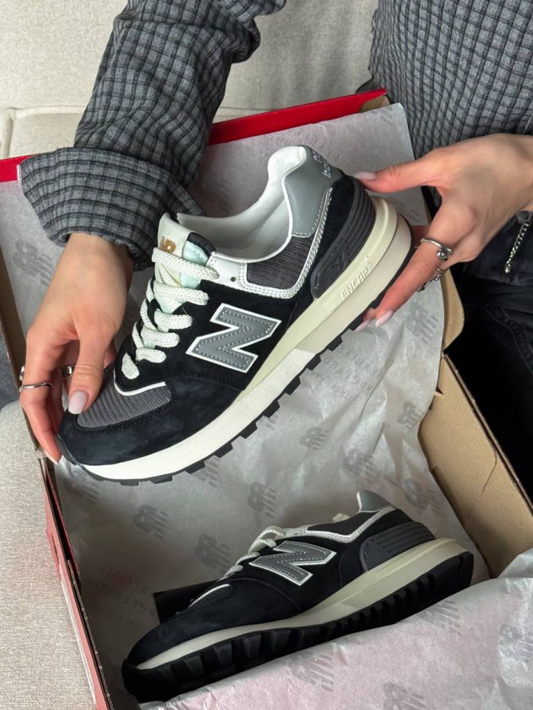 Кросівки чорно-сірі New Balance 574 Black