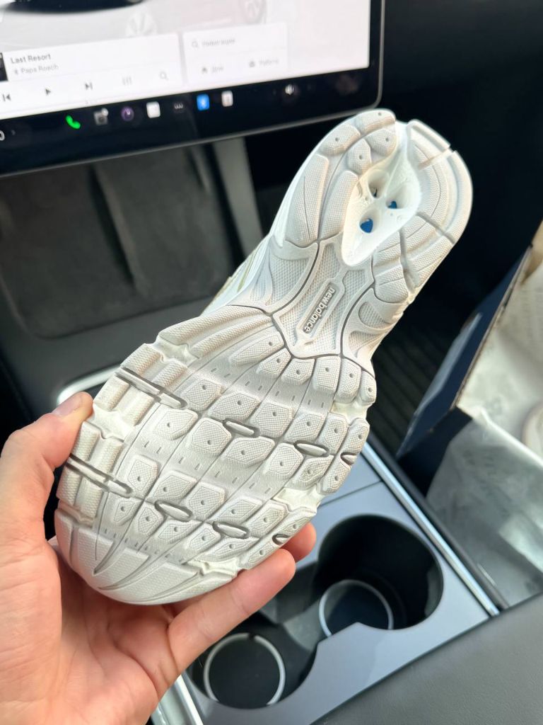 Кросівки білі New Balance NB 740 White Yellow