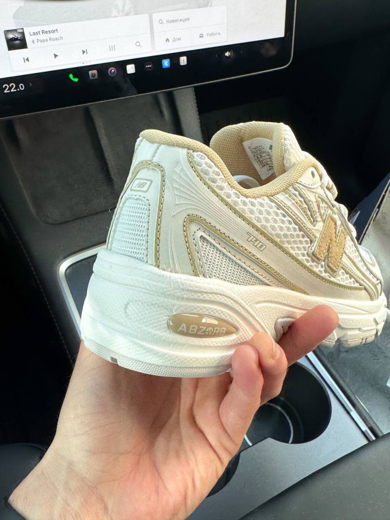 Кросівки білі New Balance NB 740 White Yellow