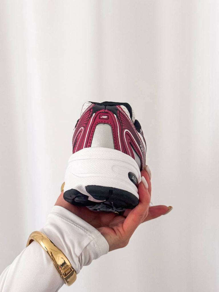 Кросівки New Balance 740 White Burgundy