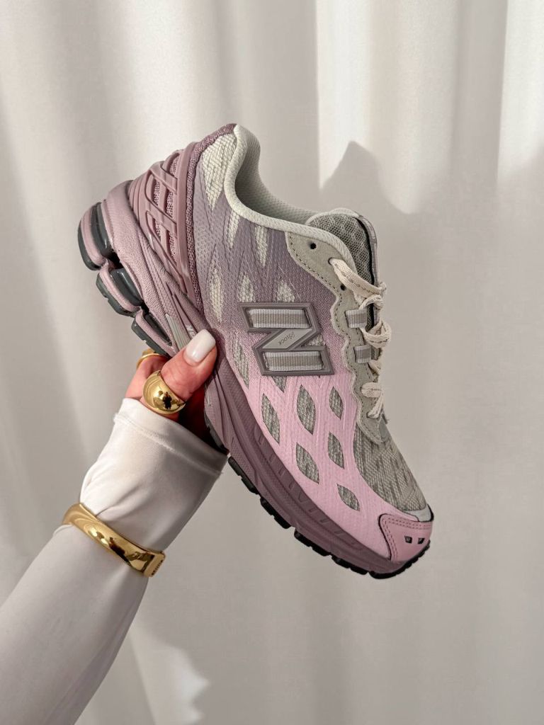 Кросівки New Balance 1906R Fantomfit Grey Pink