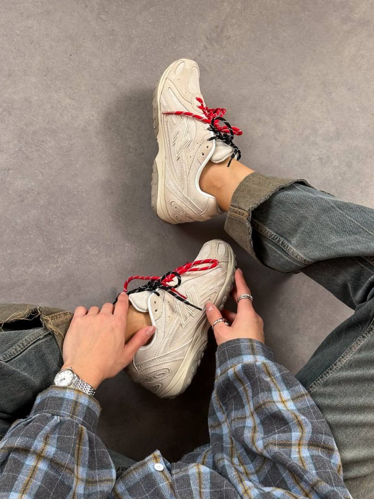 Кросівки бежеві New Balance 204L Timberwolf Linen