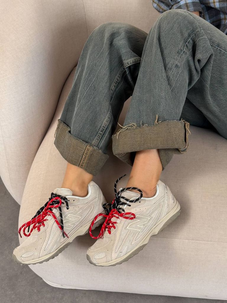 Кросівки бежеві New Balance 204L Timberwolf Linen