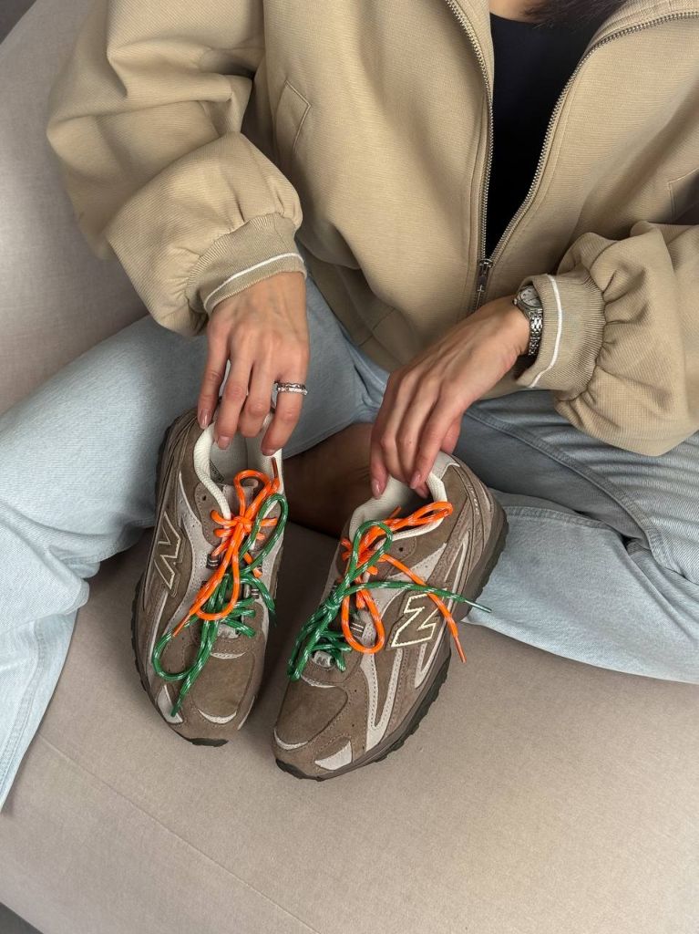 Кросівки New Balance 204L Mushroom Arid Stone