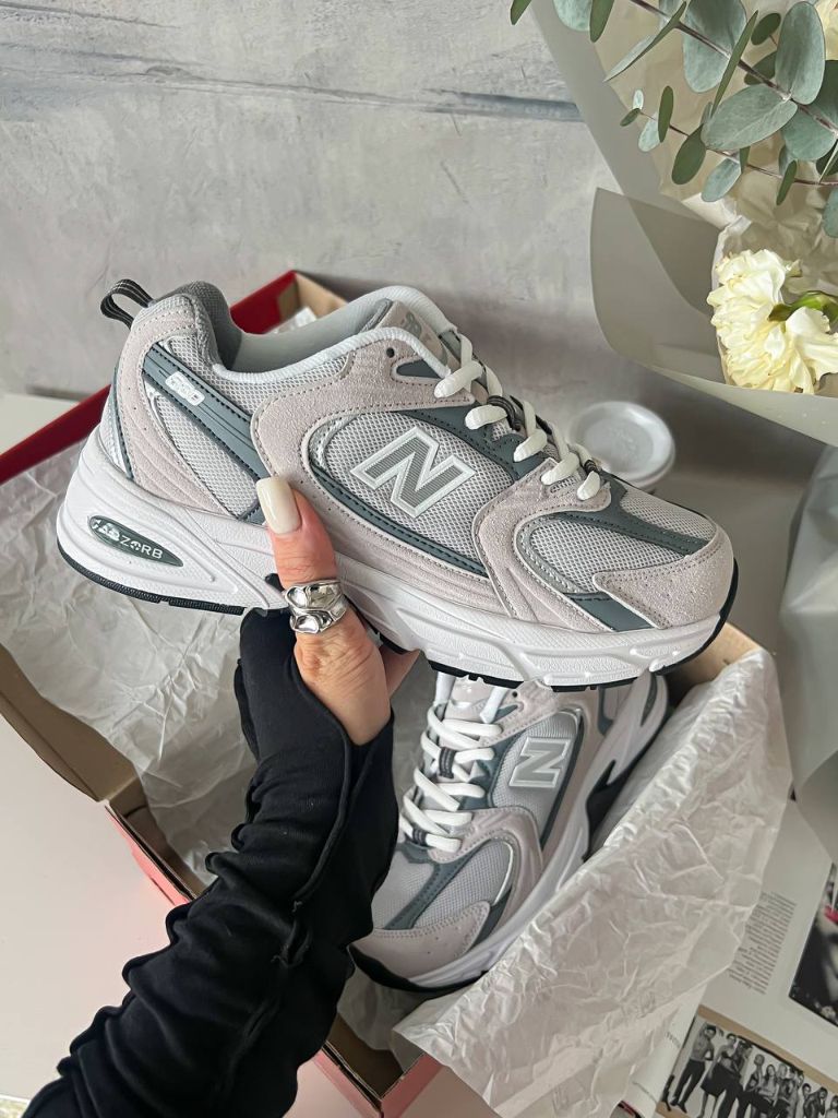 Кросівки бежево-сірі New Balance 530 Grey