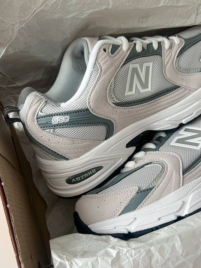 Кросівки бежево-сірі New Balance 530 Grey