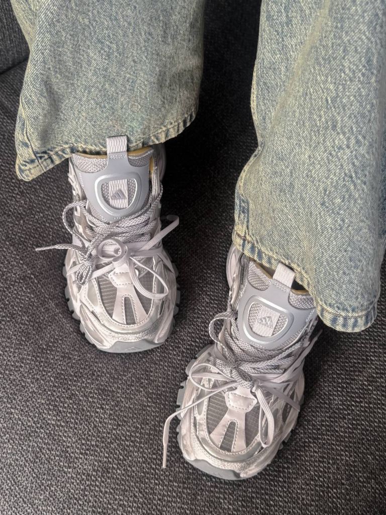 Кросівки Adidas Vento XLG Deluxe Beige Grey