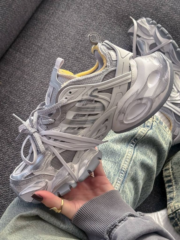 Кросівки Adidas Vento XLG Deluxe Beige Grey