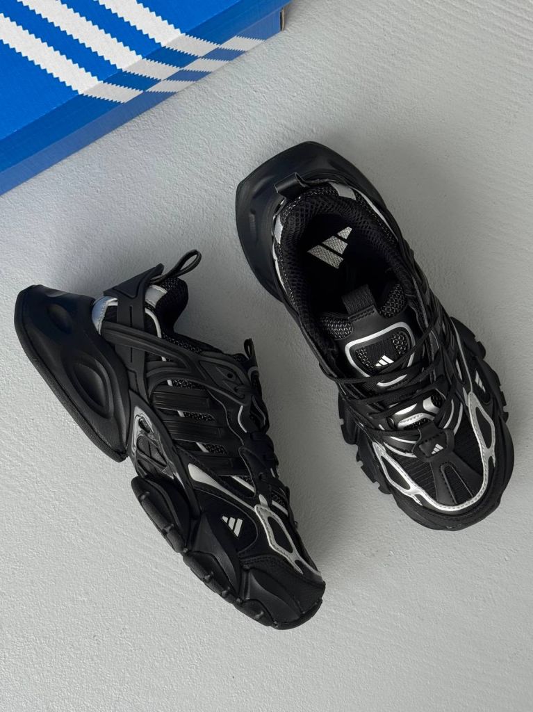 Кросівки чорні Adidas Vento XLG Deluxe Black