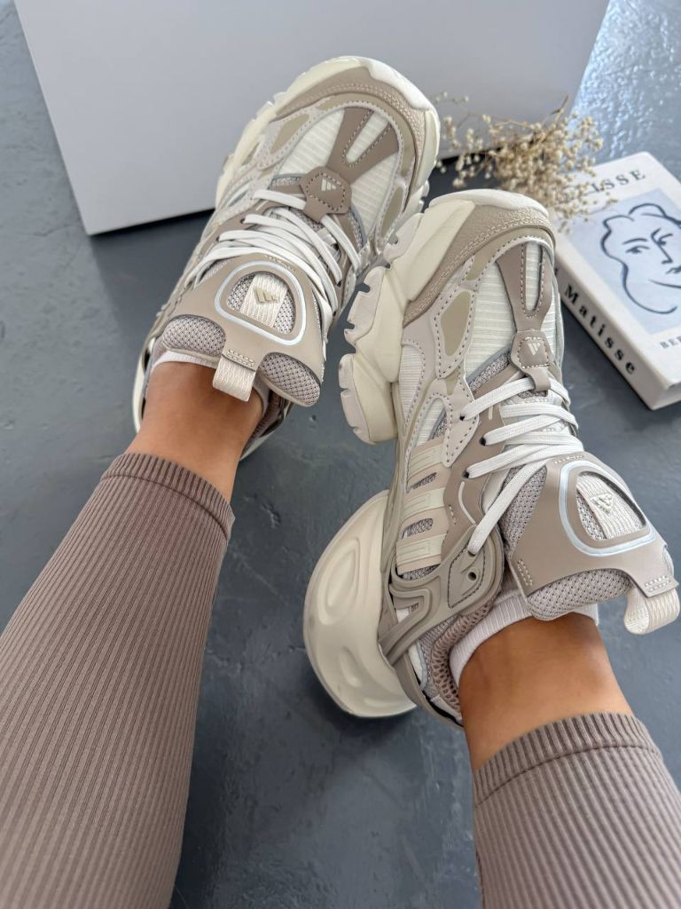 Кросівки бежеві Adidas Vento XLG Deluxe Beige