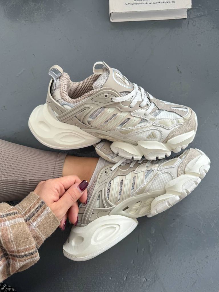 Кросівки бежеві Adidas Vento XLG Deluxe Beige