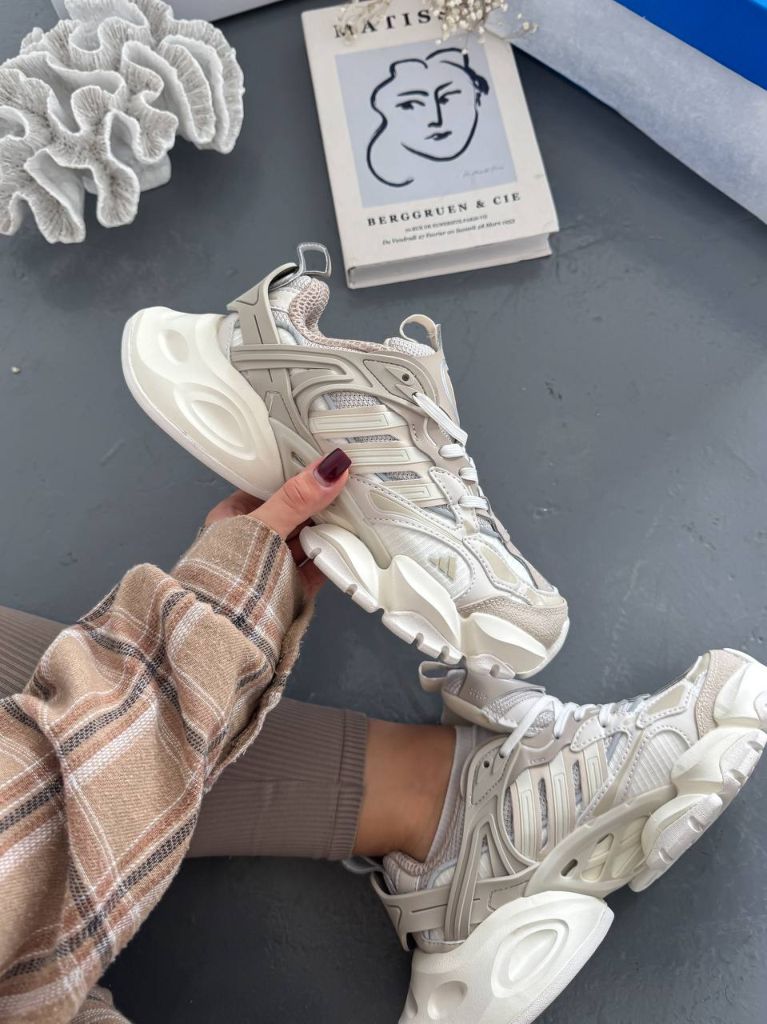 Кросівки бежеві Adidas Vento XLG Deluxe Beige