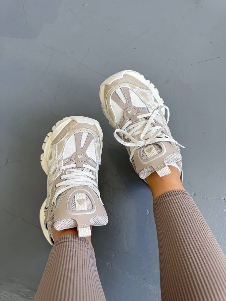 Кросівки бежеві Adidas Vento XLG Deluxe Beige