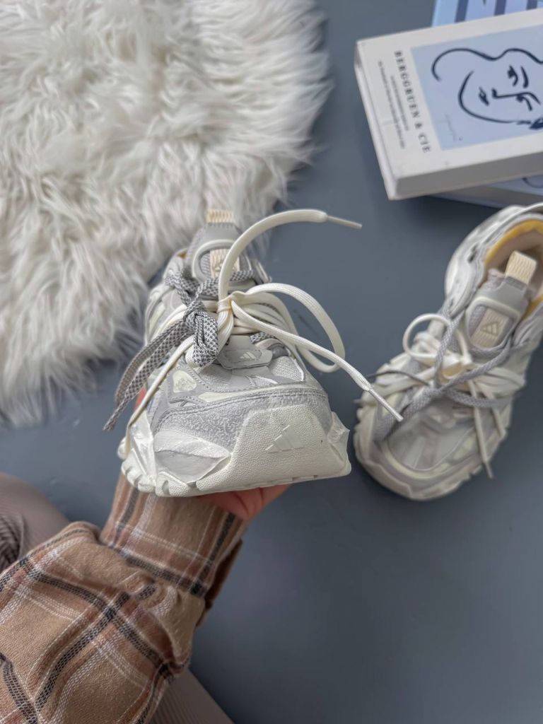 Кросівки Adidas Vento XLG Deluxe Beige Grey