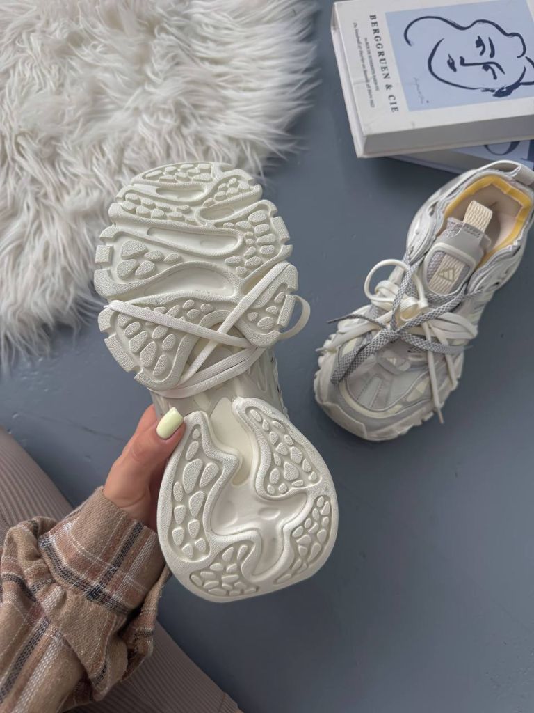 Кросівки Adidas Vento XLG Deluxe Beige Grey