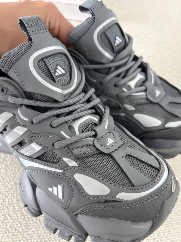 Кросівки сірі Adidas Vento XLG Deluxe Grey