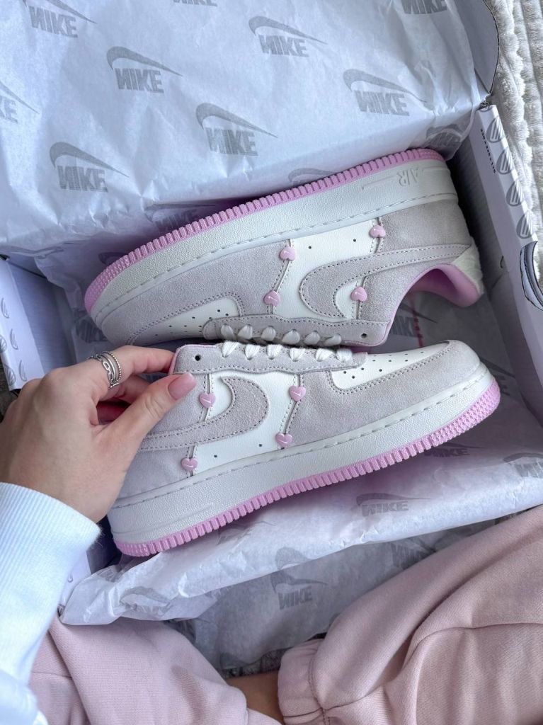 Кросівки Nike Nike Air Force Valentine