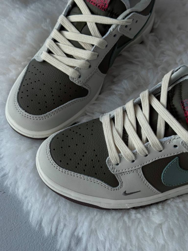 Кросівки хакі Nike Dunk Low Year of the Snake 