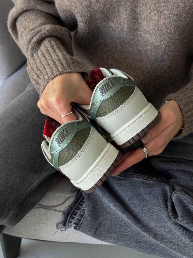 Кросівки хакі Nike Dunk Low Year of the Snake 