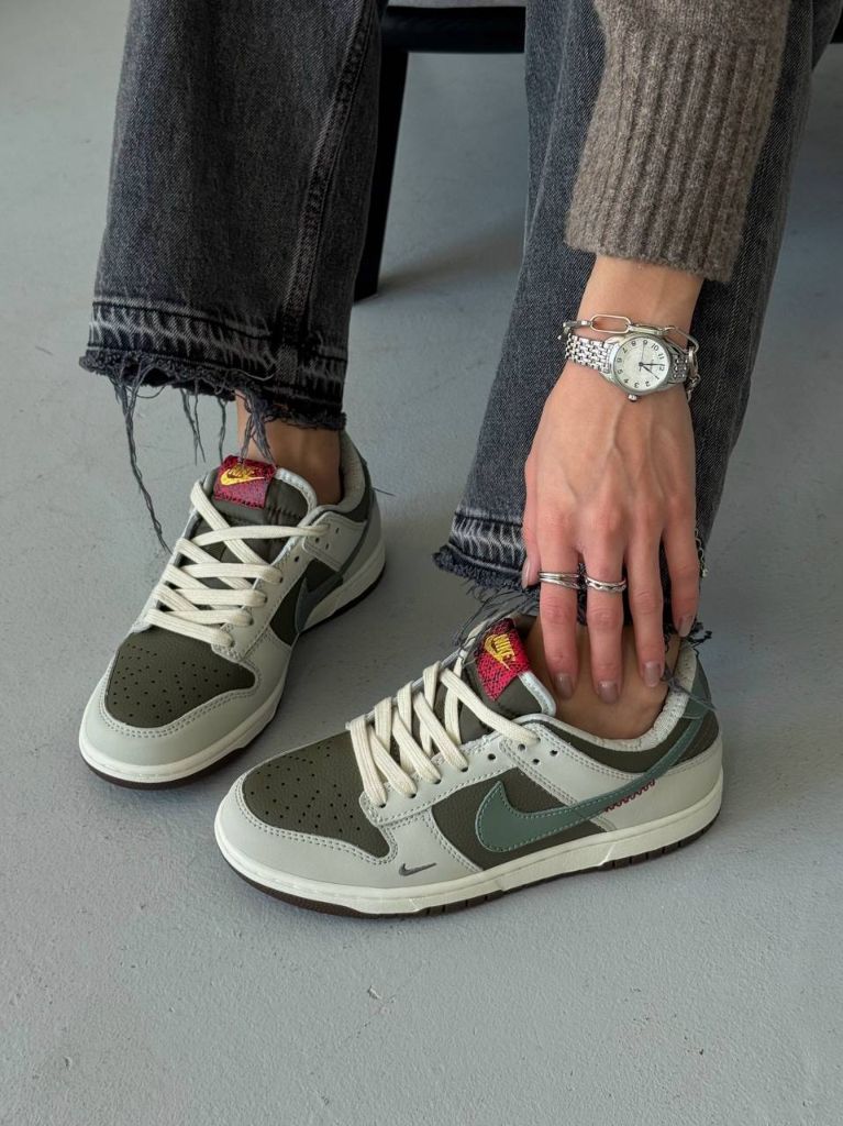 Кросівки хакі Nike Dunk Low Year of the Snake 