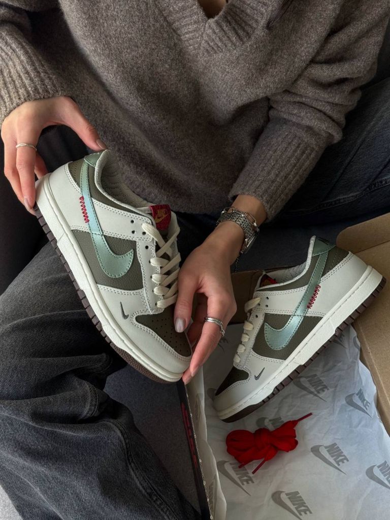 Кросівки хакі Nike Dunk Low Year of the Snake 