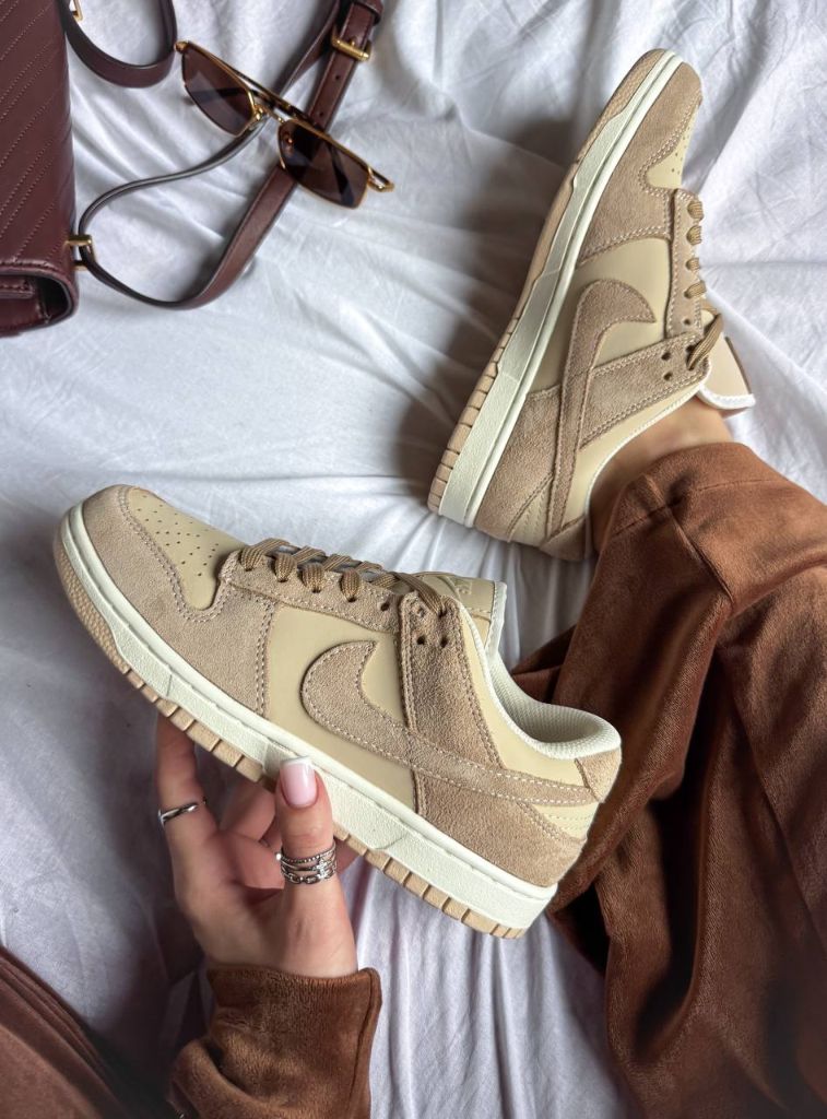 Кросівки бежеві Nike Wmns Dunk Low Brown